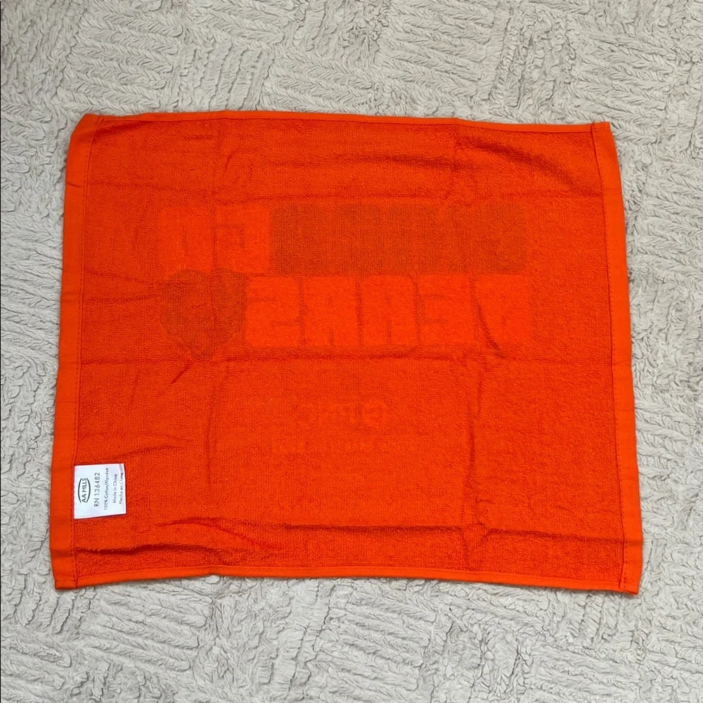 Chicago Bears Soldier Field Rally Towel,100% cotton, New condition with NFL seal